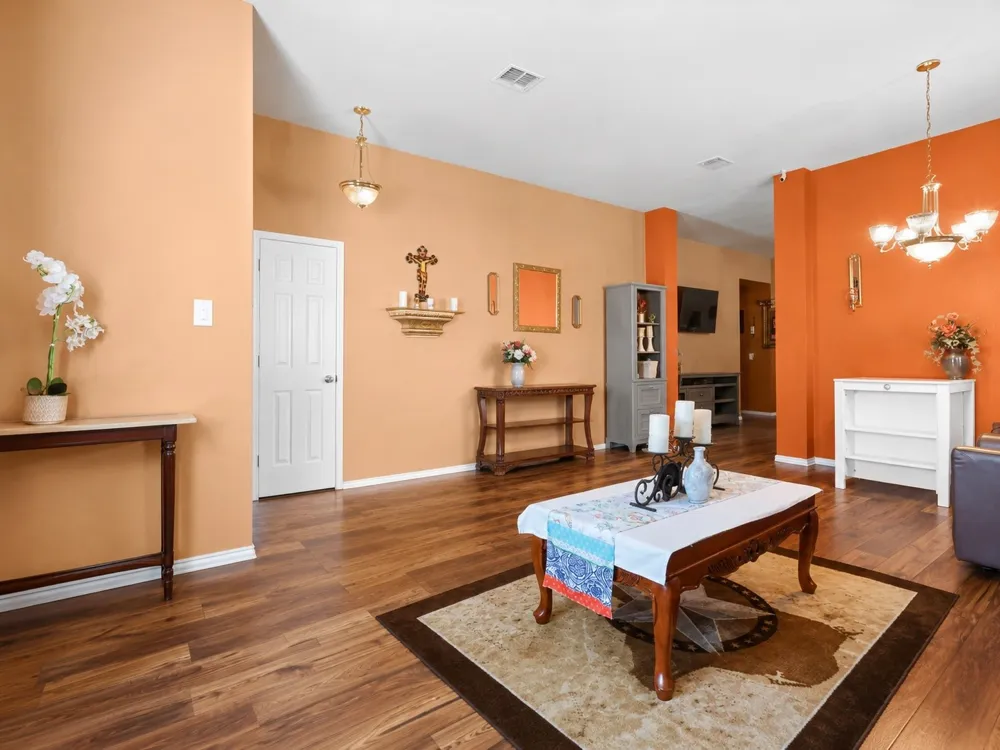 3809 S Peachtree Road Balch Springs, TX 75180