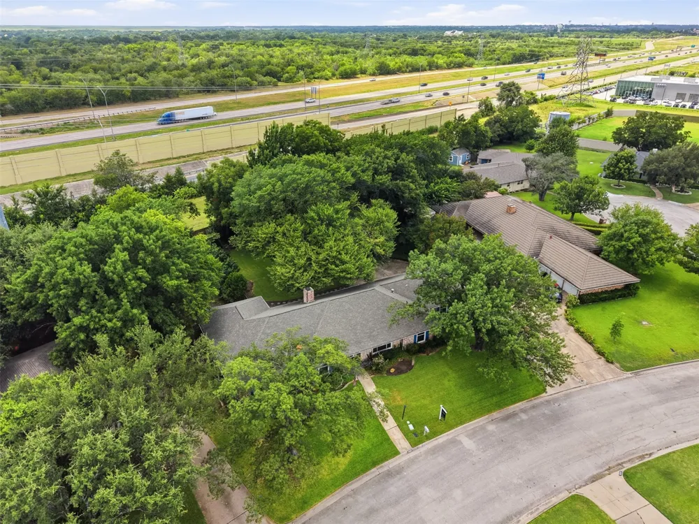 4328 Winding Way Benbrook, TX 76126