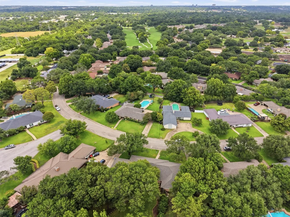 4328 Winding Way Benbrook, TX 76126