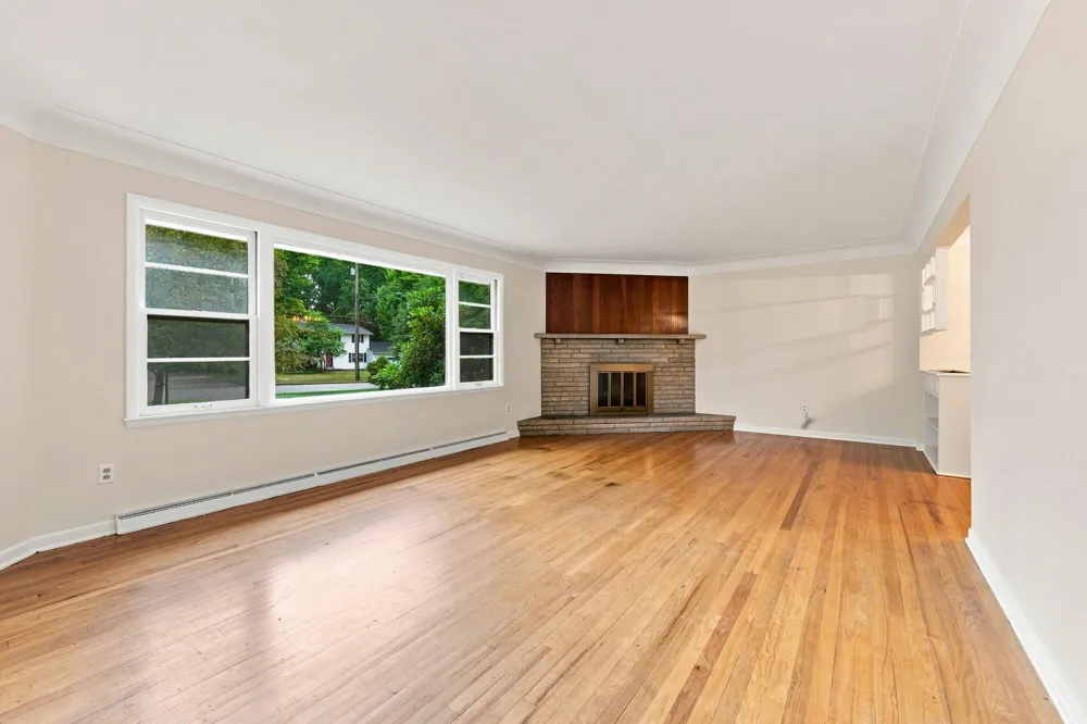 4342 Old Colony Road Kalamazoo, MI 49008