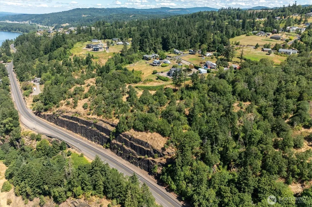 244 Risley Road Kelso, WA 98626