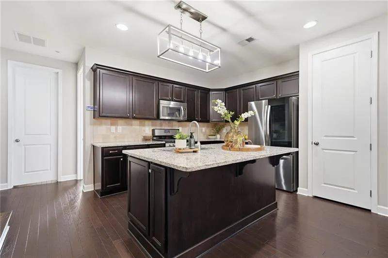 6088 Holly Park Lane Mableton, GA 30126