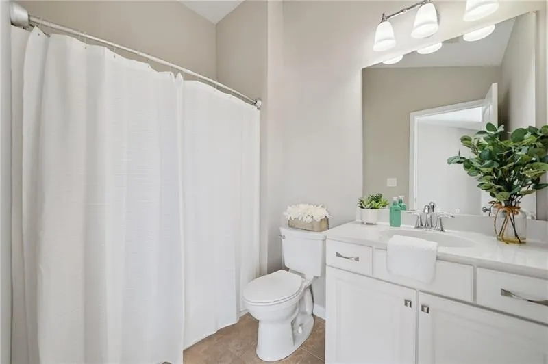 6088 Holly Park Lane Mableton, GA 30126