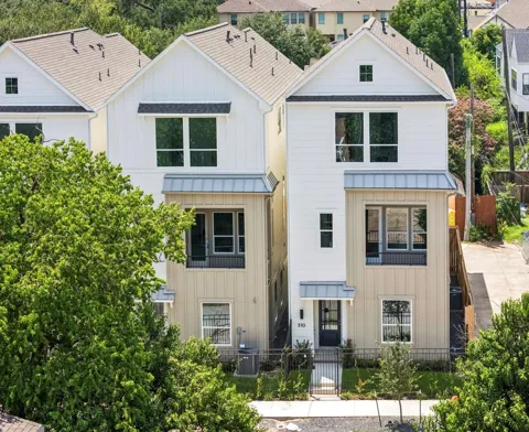 308 Fowler Street