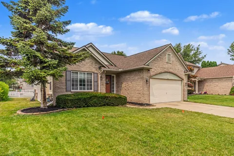 7422 Meadow Lane