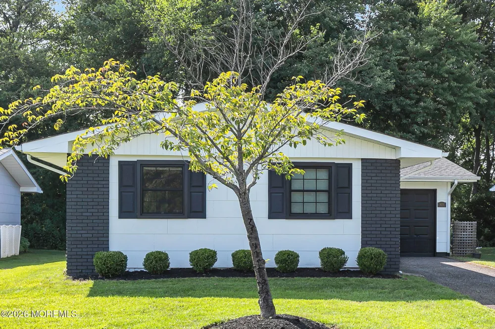 49 Markham Road Brick, NJ 08724