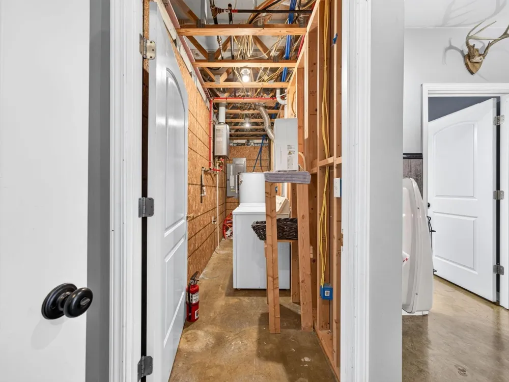 219 Zizka Dr Sparta, TN 38583