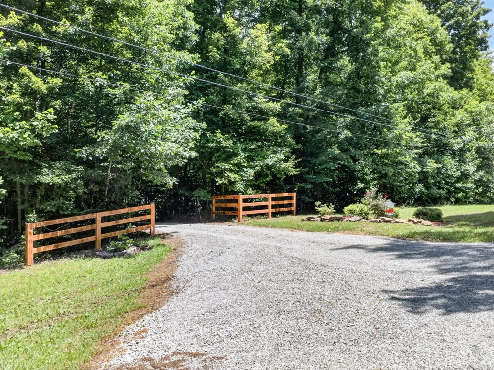 219 Zizka Dr Sparta, TN 38583