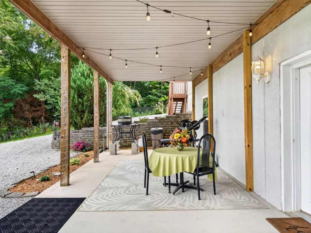 219 Zizka Dr Sparta, TN 38583