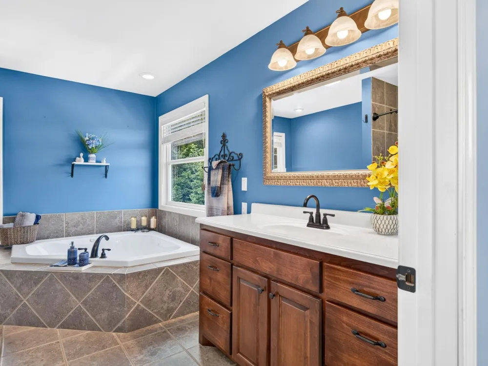 219 Zizka Dr Sparta, TN 38583