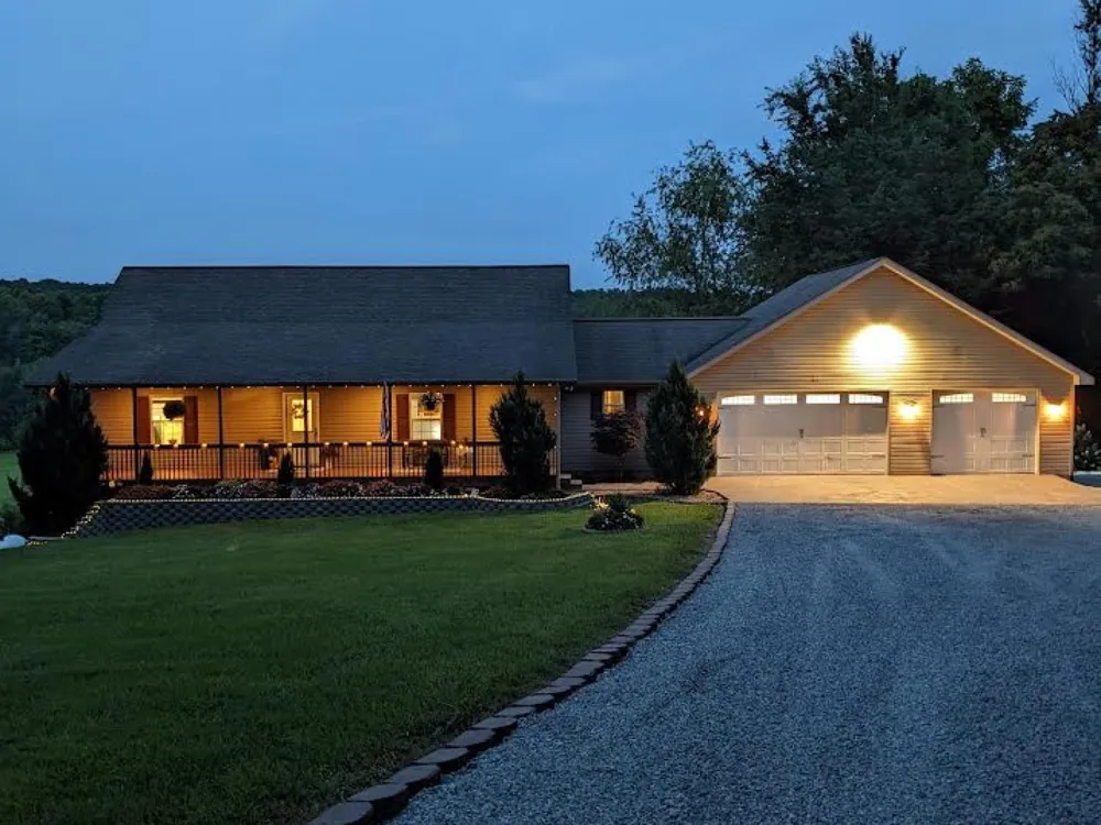 219 Zizka Dr Sparta, TN 38583