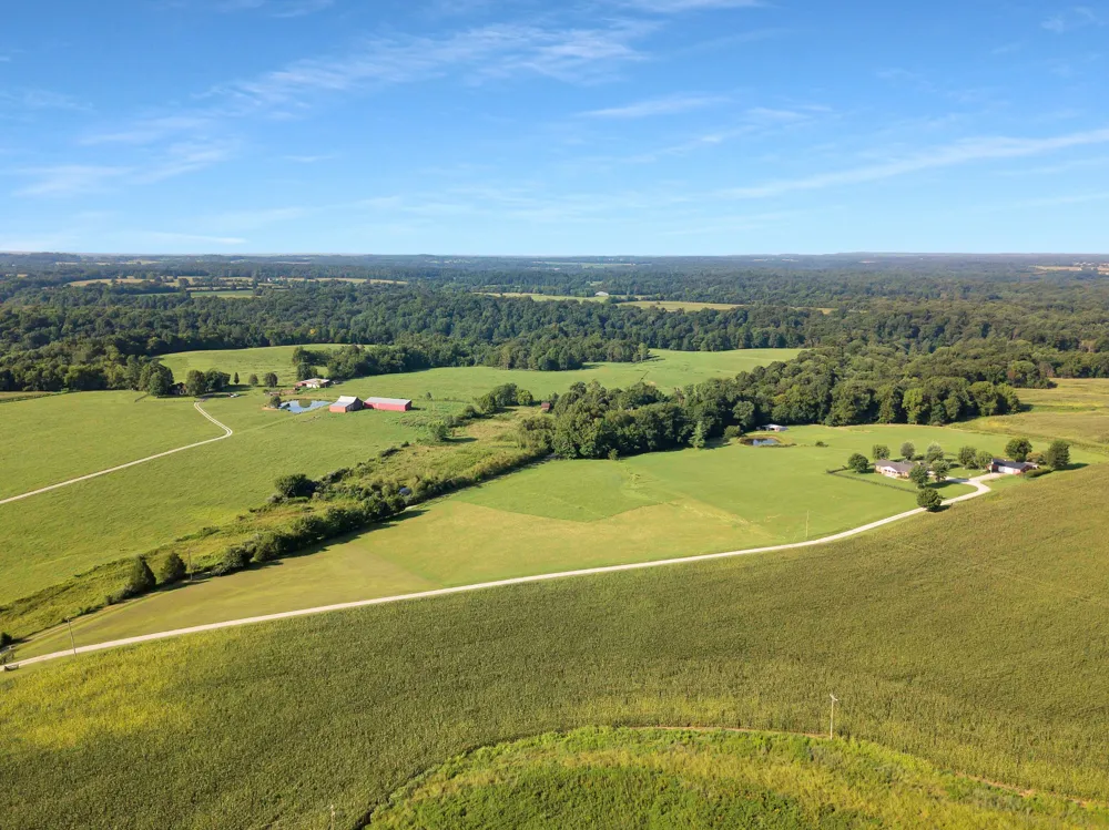 60 Lawson Ln Russellville, KY 42276