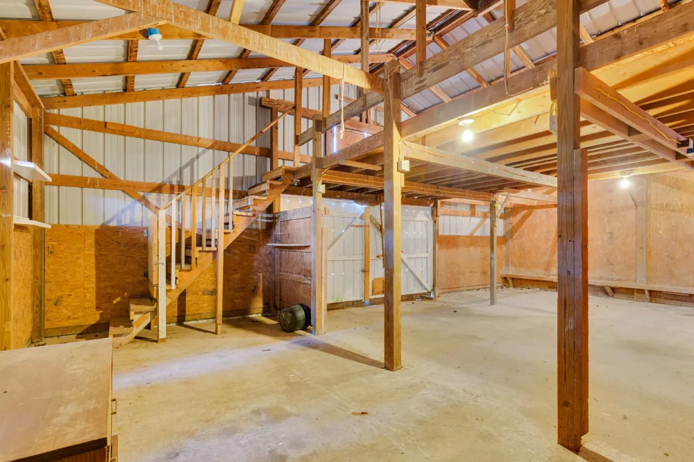 60 Lawson Ln Russellville, KY 42276