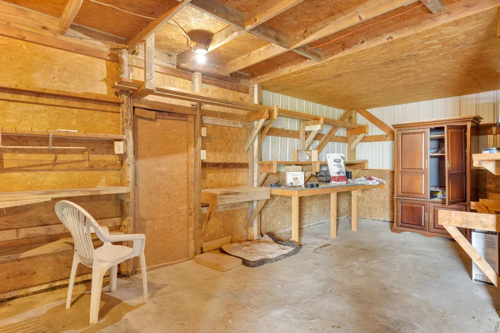 60 Lawson Ln Russellville, KY 42276