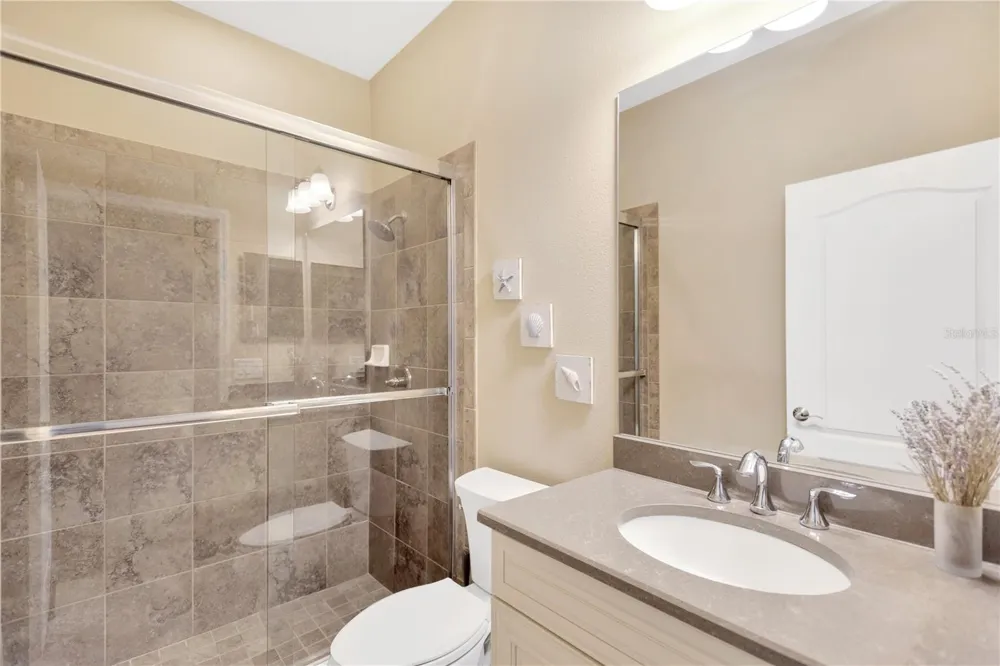 6420 SEASOUND DRIVE Apollo Beach, FL 33572