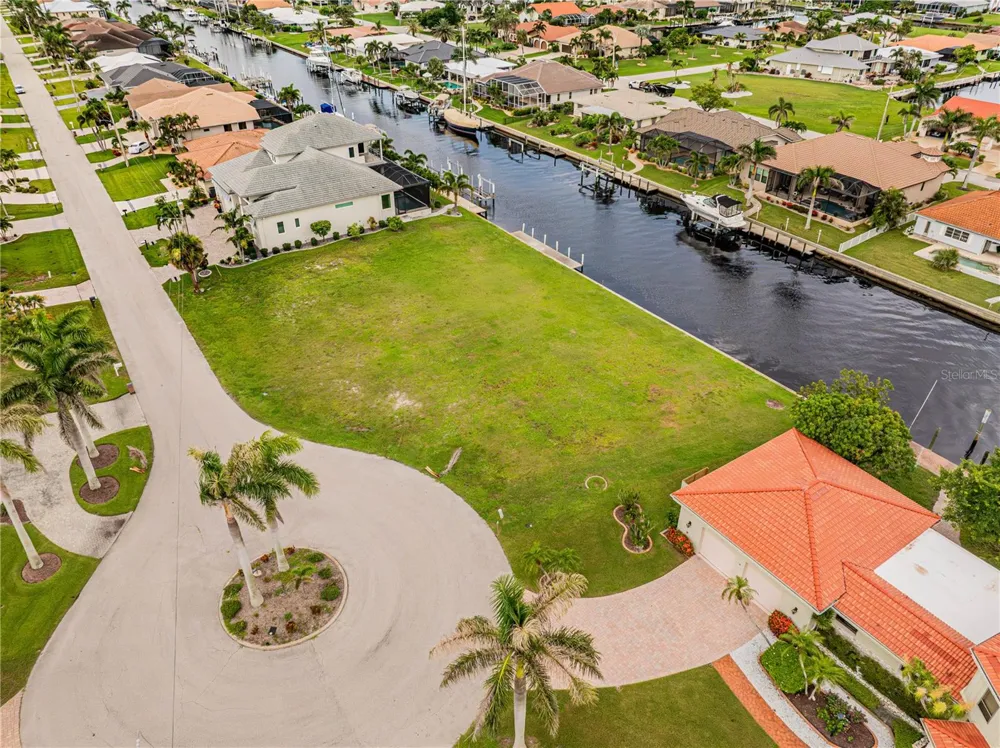 5 TROPICANA DRIVE Punta Gorda, FL 33950