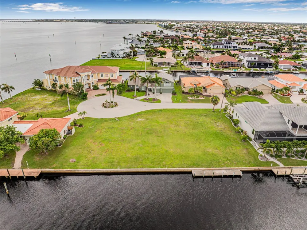 5 TROPICANA DRIVE Punta Gorda, FL 33950