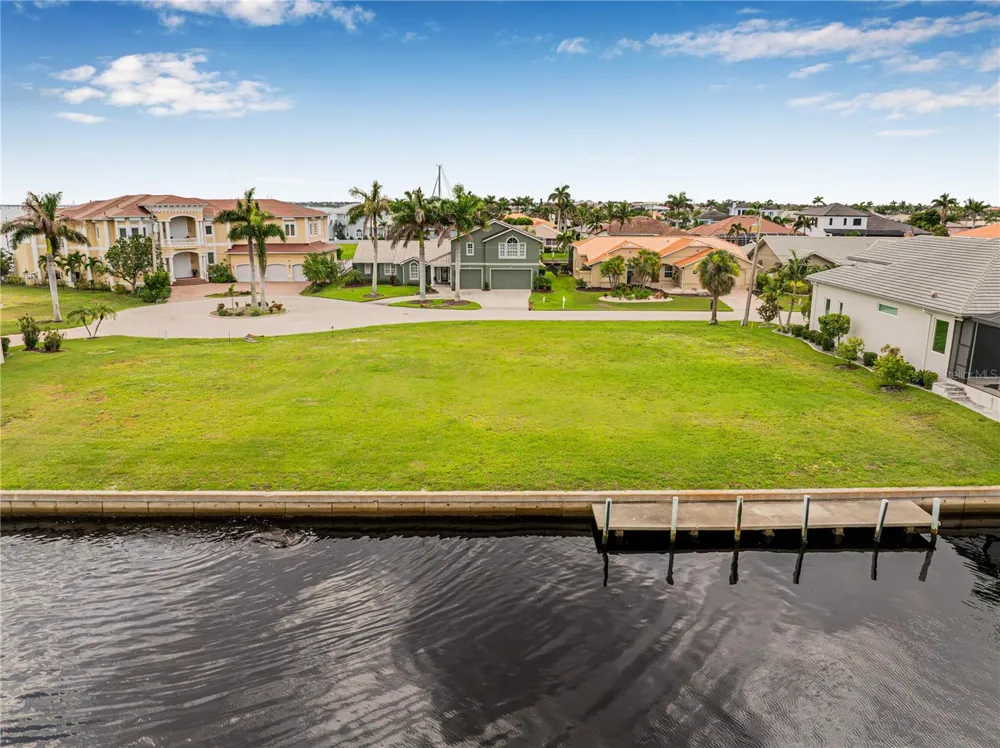 5 TROPICANA DRIVE Punta Gorda, FL 33950