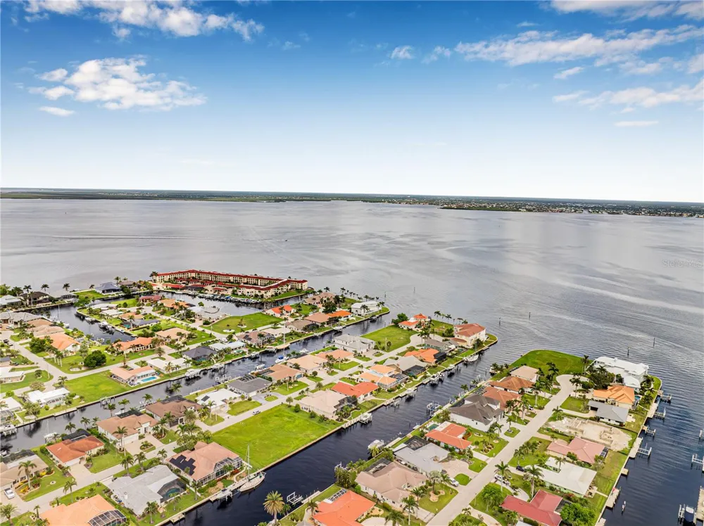 5 TROPICANA DRIVE Punta Gorda, FL 33950