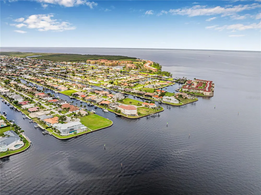 5 TROPICANA DRIVE Punta Gorda, FL 33950