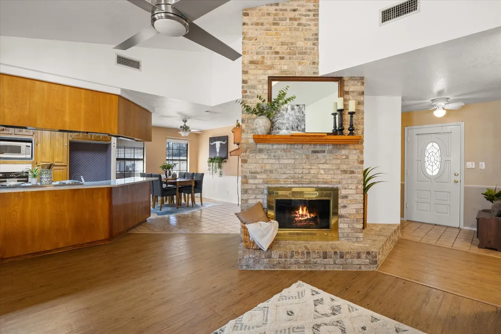 417 Sky Harbour Court Granbury, TX 76049