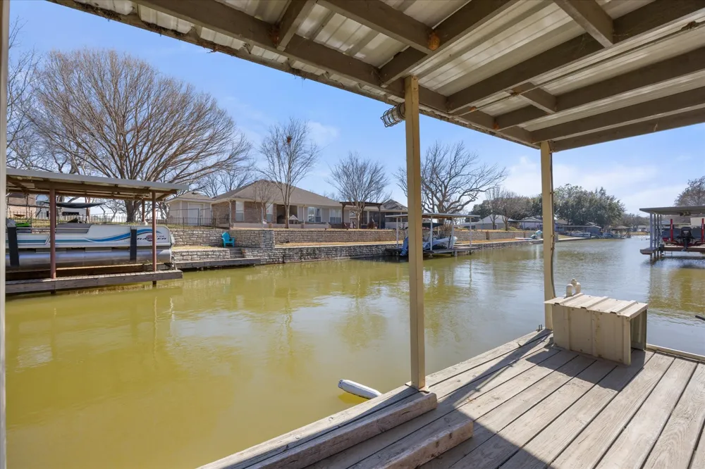 417 Sky Harbour Court Granbury, TX 76049