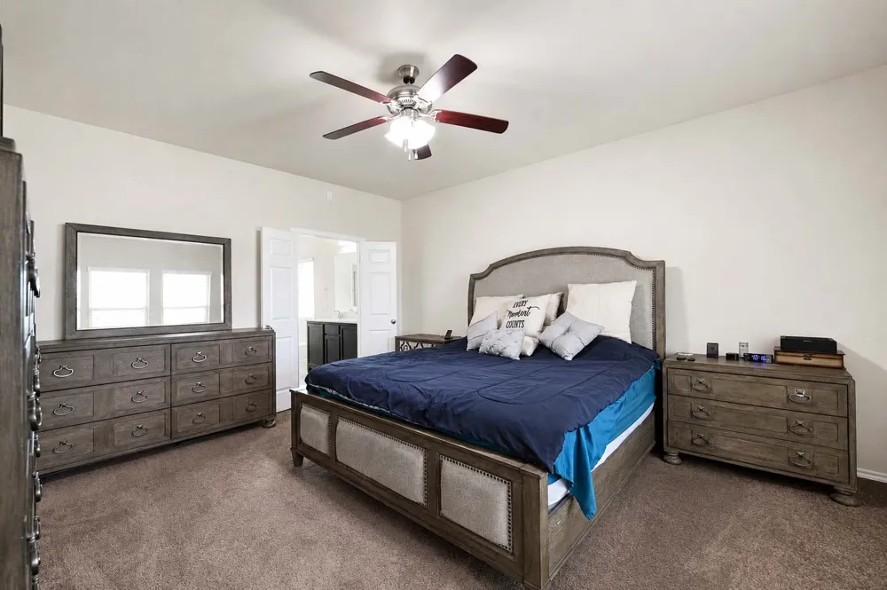 401 Sandhurst Drive Crowley, TX 76036