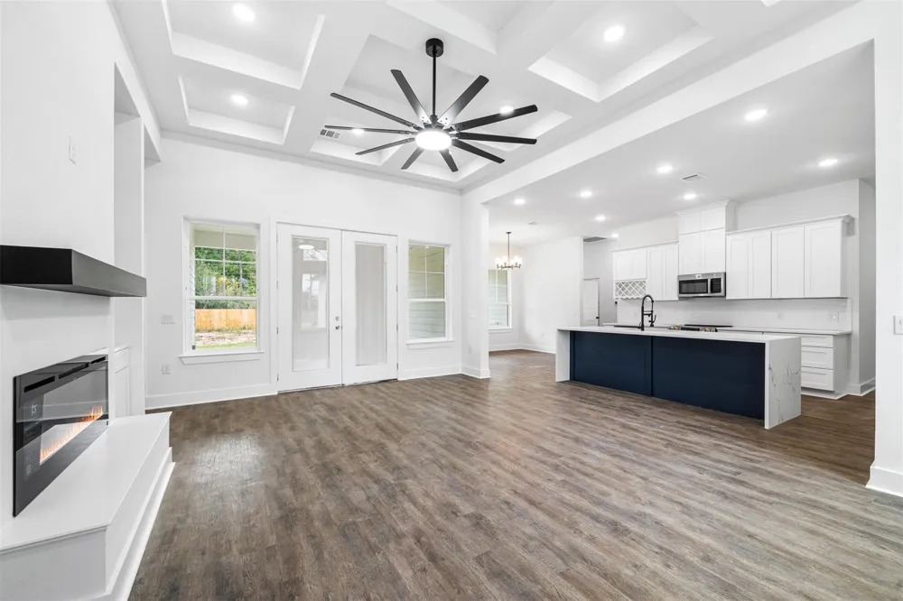 30915 Brown Pine Street Huffman, TX 77336