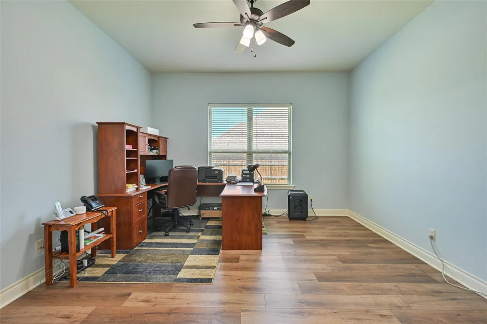 3201 Old Spring Way Bryan, TX 77808