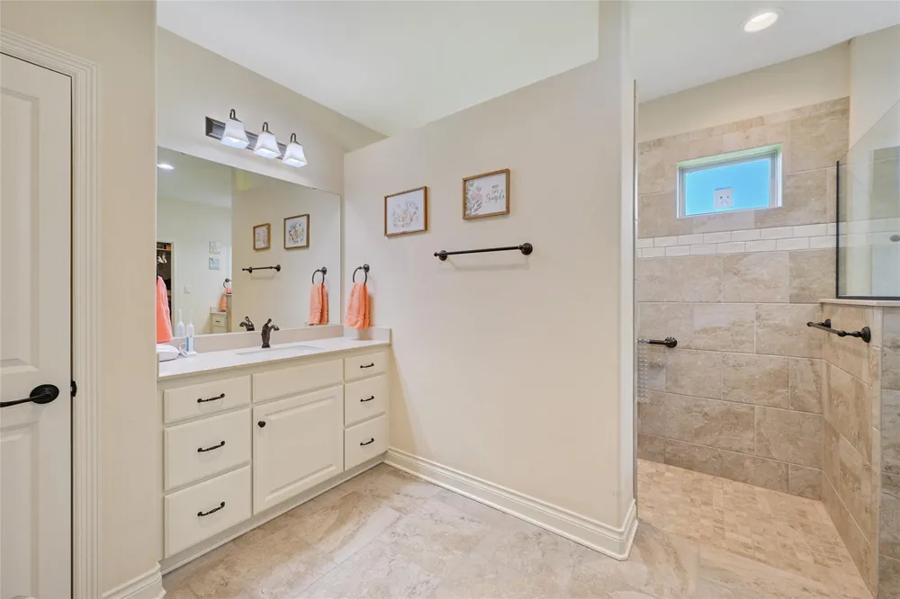 3201 Old Spring Way Bryan, TX 77808