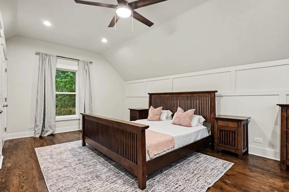 110 Sycamore Street E Three Oaks, MI 49128