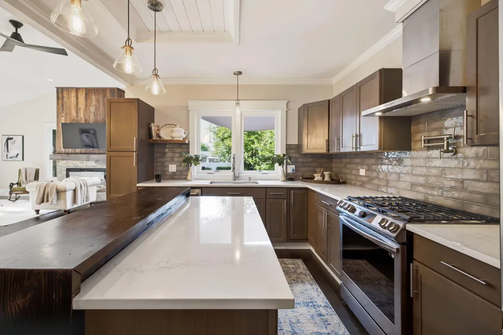 110 Sycamore Street E Three Oaks, MI 49128