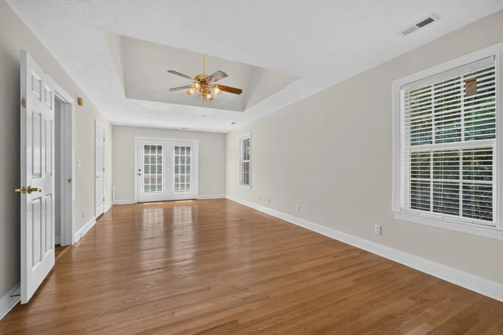 240 Hash Ln Rock Island, TN 38581