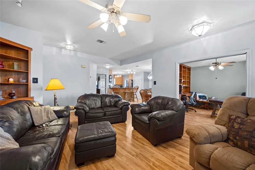 571 Fm 1360 Woodsboro, TX 78393