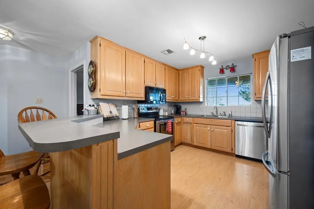 571 Fm 1360 Woodsboro, TX 78393