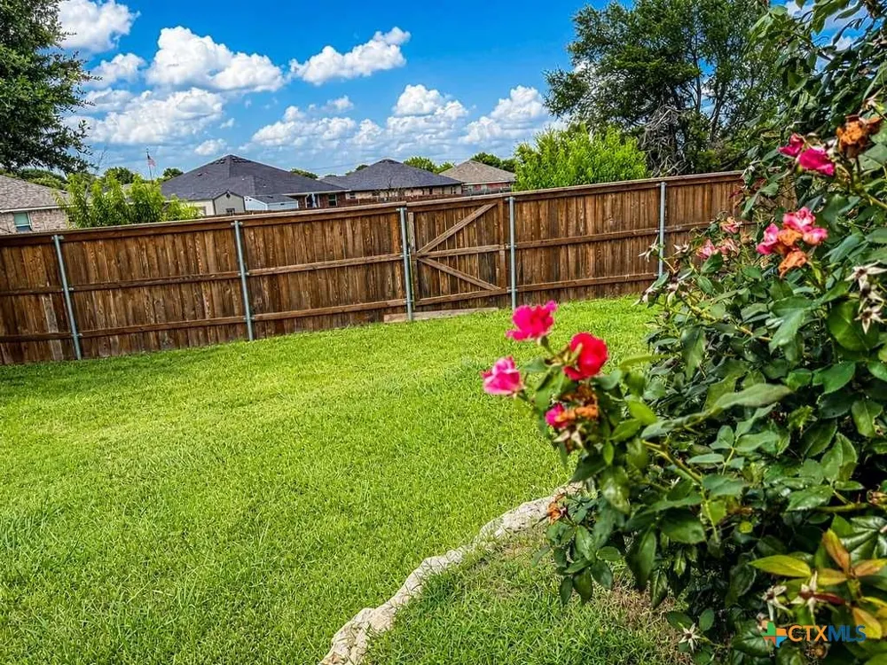 4401 Lacey Circle Waco, TX 76708