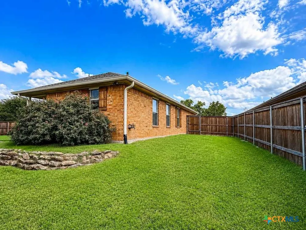 4401 Lacey Circle Waco, TX 76708