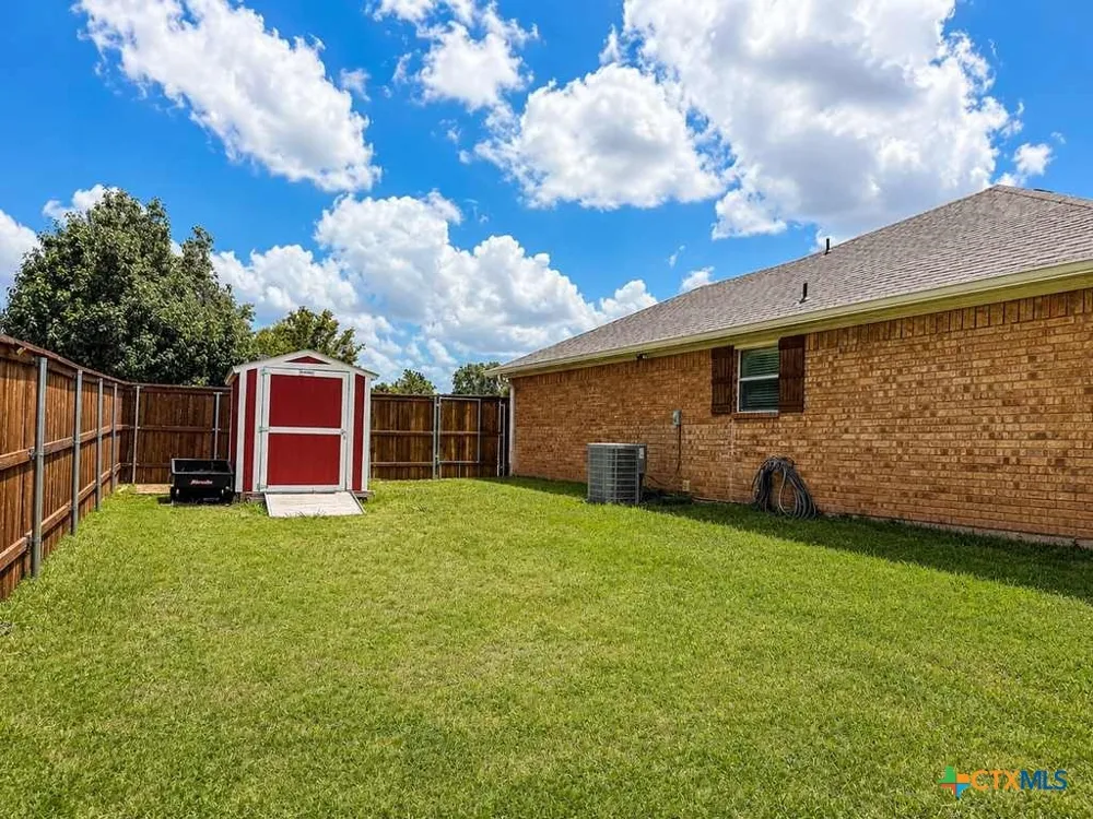 4401 Lacey Circle Waco, TX 76708