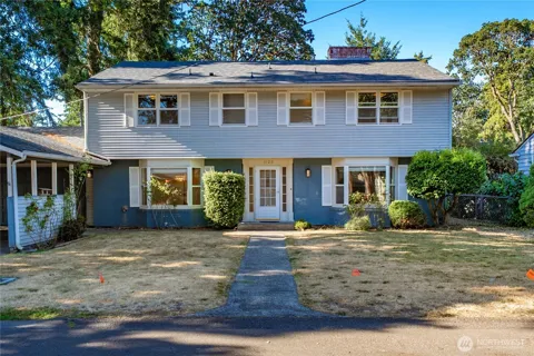 3129 Sylvia Boulevard S