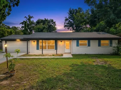 605 WILLIAMSBURG DRIVE