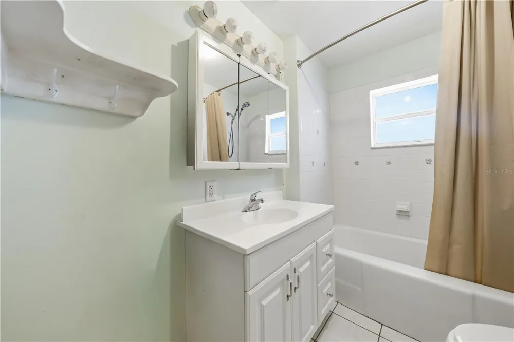 3543 COUNTY ROAD 426 Geneva, FL 32732