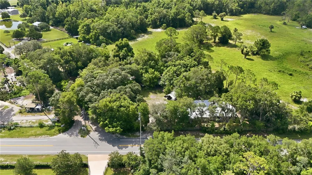 3543 COUNTY ROAD 426 Geneva, FL 32732