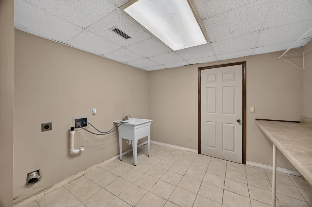 2410 Browns Mill Rd Cookeville, TN 38506