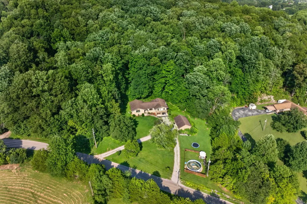 2410 Browns Mill Rd Cookeville, TN 38506