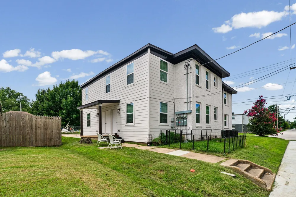 2005 Wesley Street #3 Greenville, TX 75401