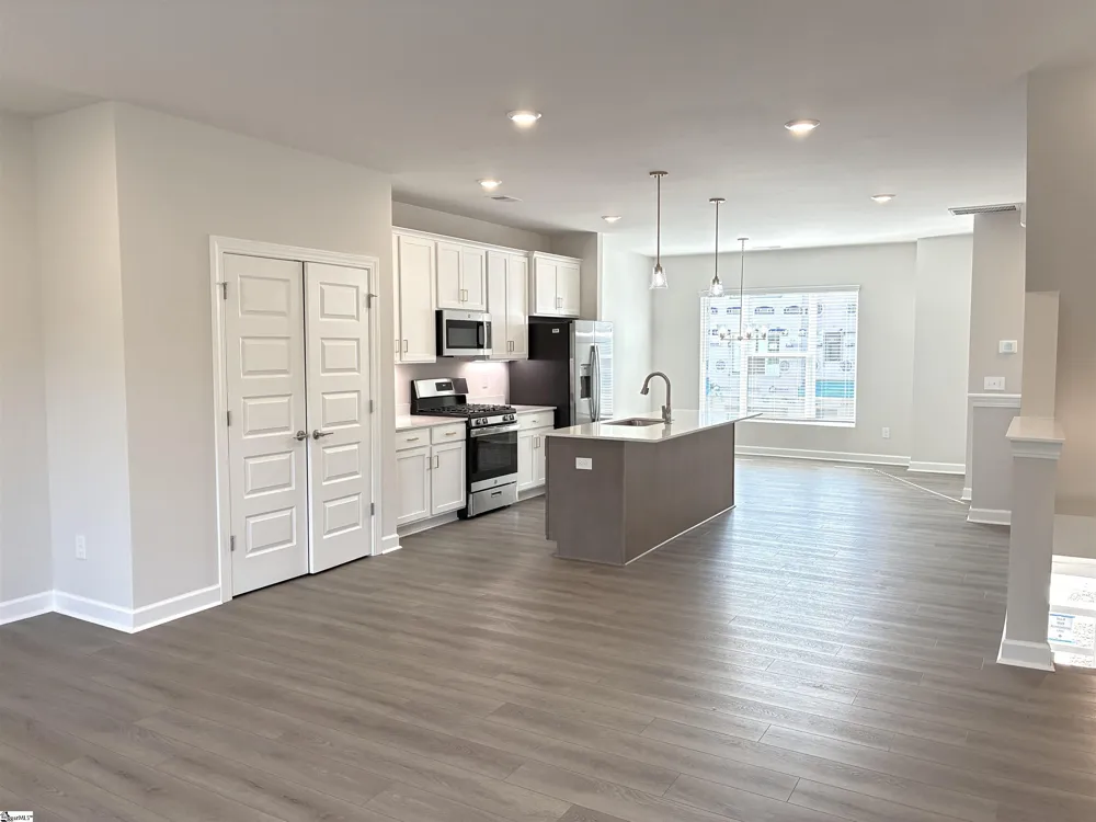 21 Pikewood Lane Greenville, SC 29607