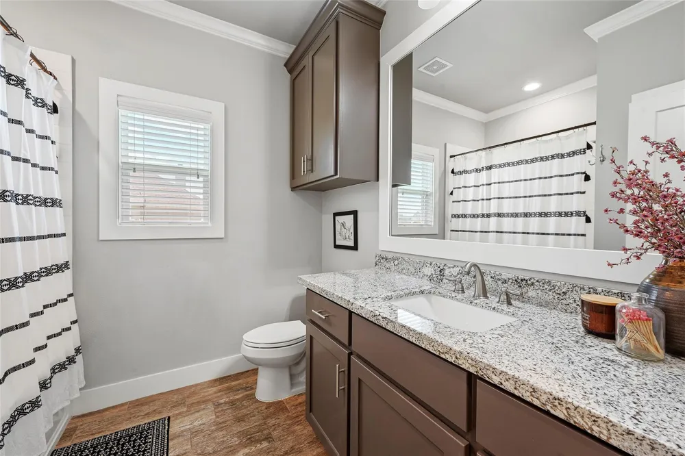 831 Mimosa Lane Franklin, TX 77856