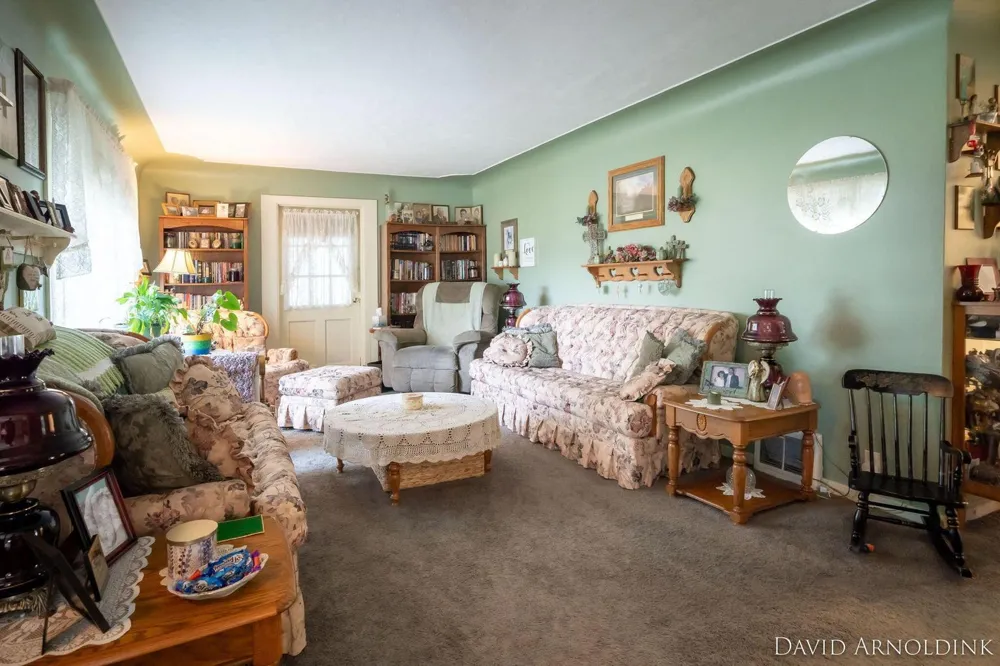 2333 Riley Court Hudsonville, MI 49426