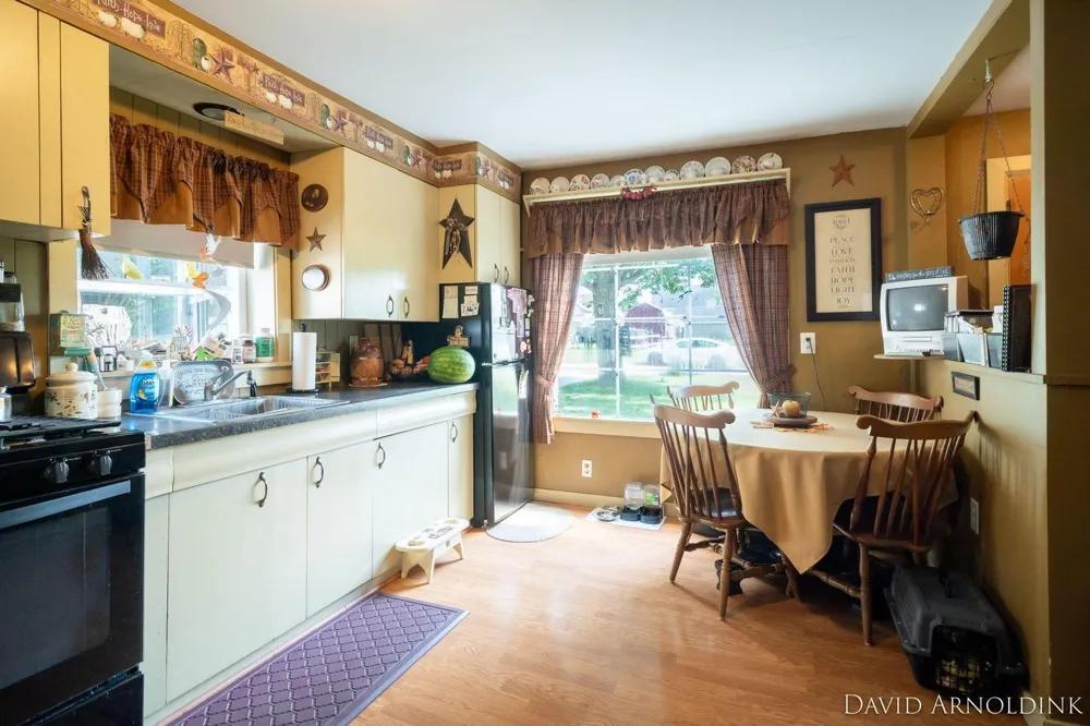 2333 Riley Court Hudsonville, MI 49426