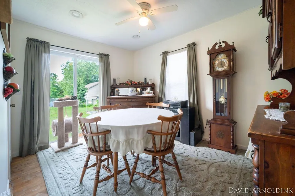 2333 Riley Court Hudsonville, MI 49426